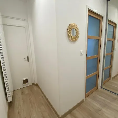 Luxueux Renove Avec Balcon & Garage Lägenhet Troyes